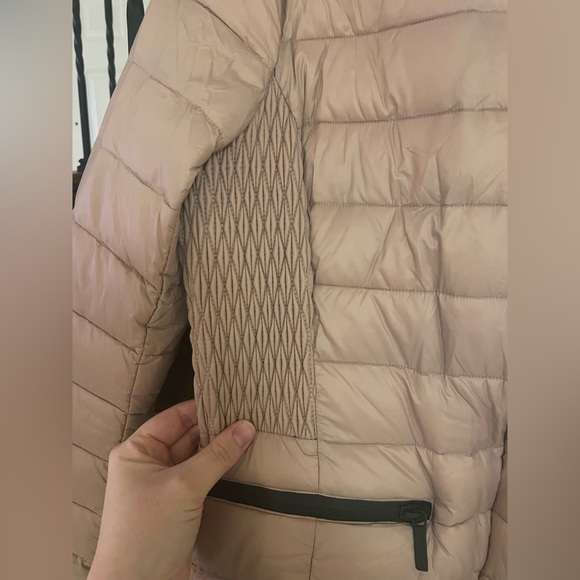 Bernardo Light Weight Puffer Jacket in Rose Gold/Light Pink Color - Picture 2 of 5